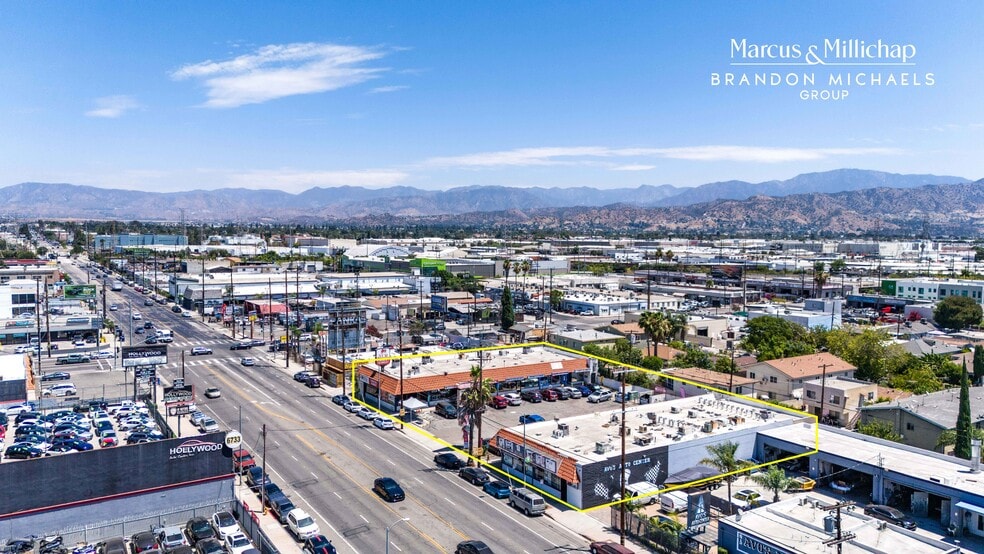 6724-6732 Lankershim Blvd, North Hollywood, CA for sale - Building Photo - Image 1 of 16
