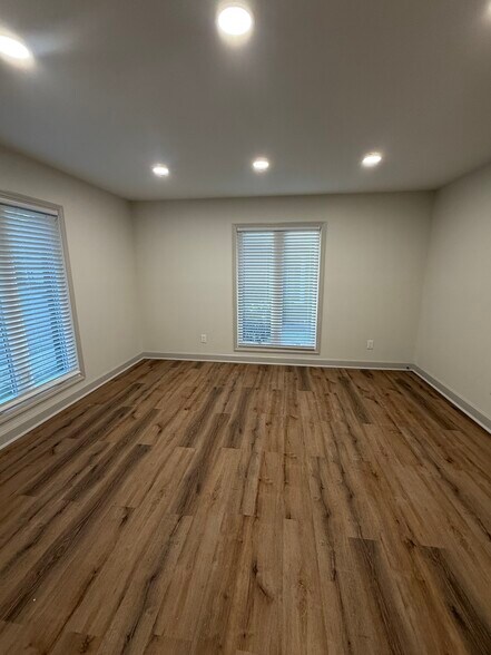 5734 Windsor Dr, Columbus, GA à louer - Photo du bâtiment - Image 3 de 9