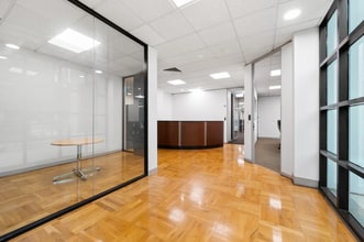 2 Domville Ave, Hawthorn for lease Building Photo- Image 2 of 5