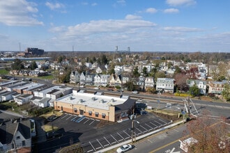 218 W Broad St, Burlington, NJ - AERIAL  map view
