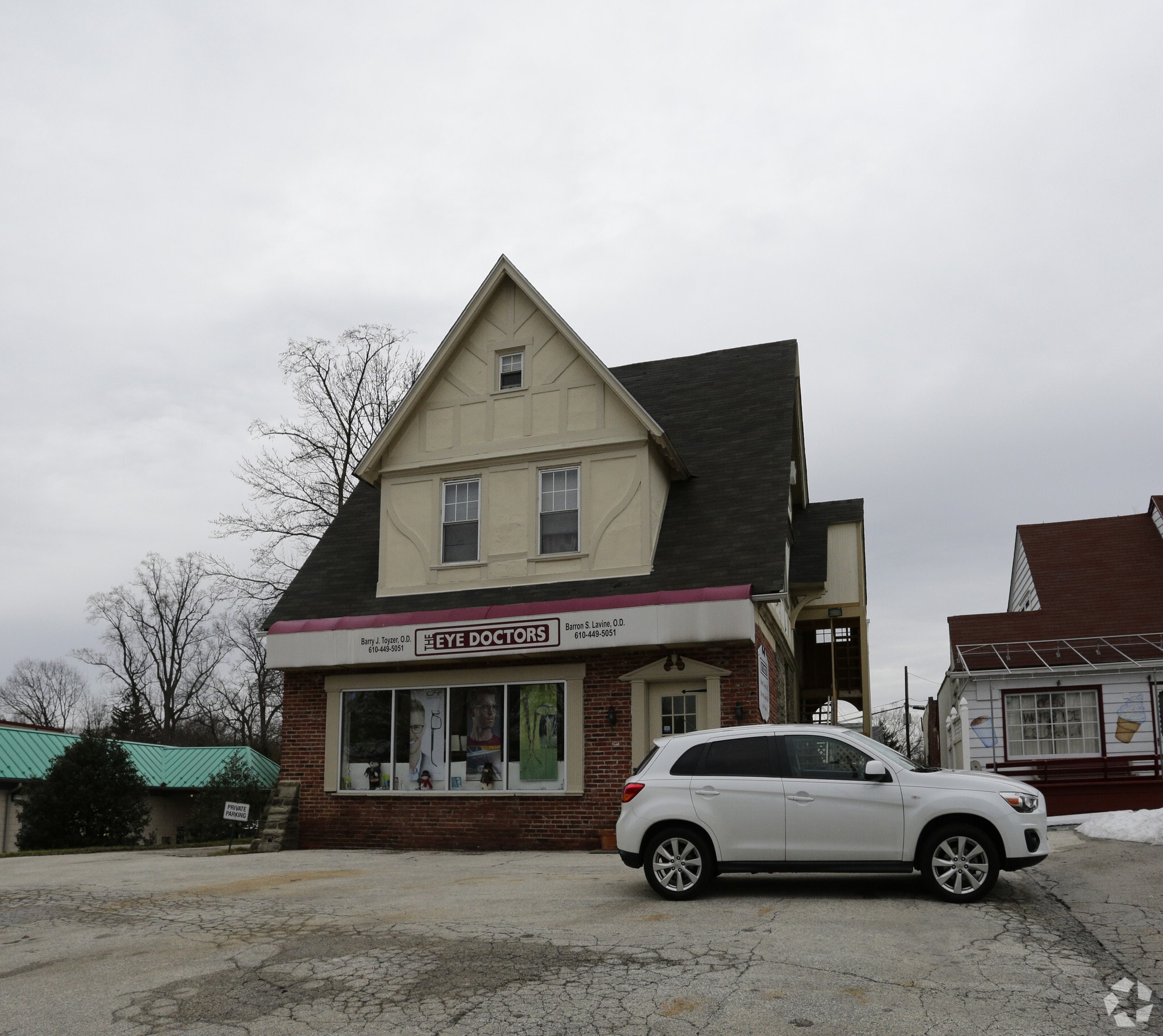 154A W Eagle Rd, Havertown, PA for lease Primary Photo- Image 1 of 4