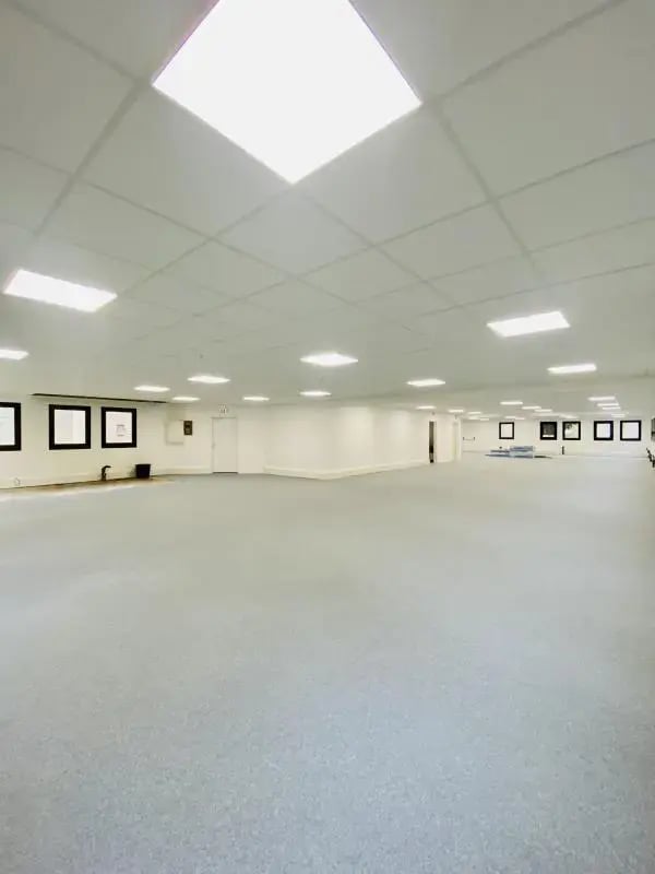 31 Place Jules Grandclément, Villeurbanne, RHO 69100 - Unit 0.1 -  - Interior Photo - Image 1 of 5