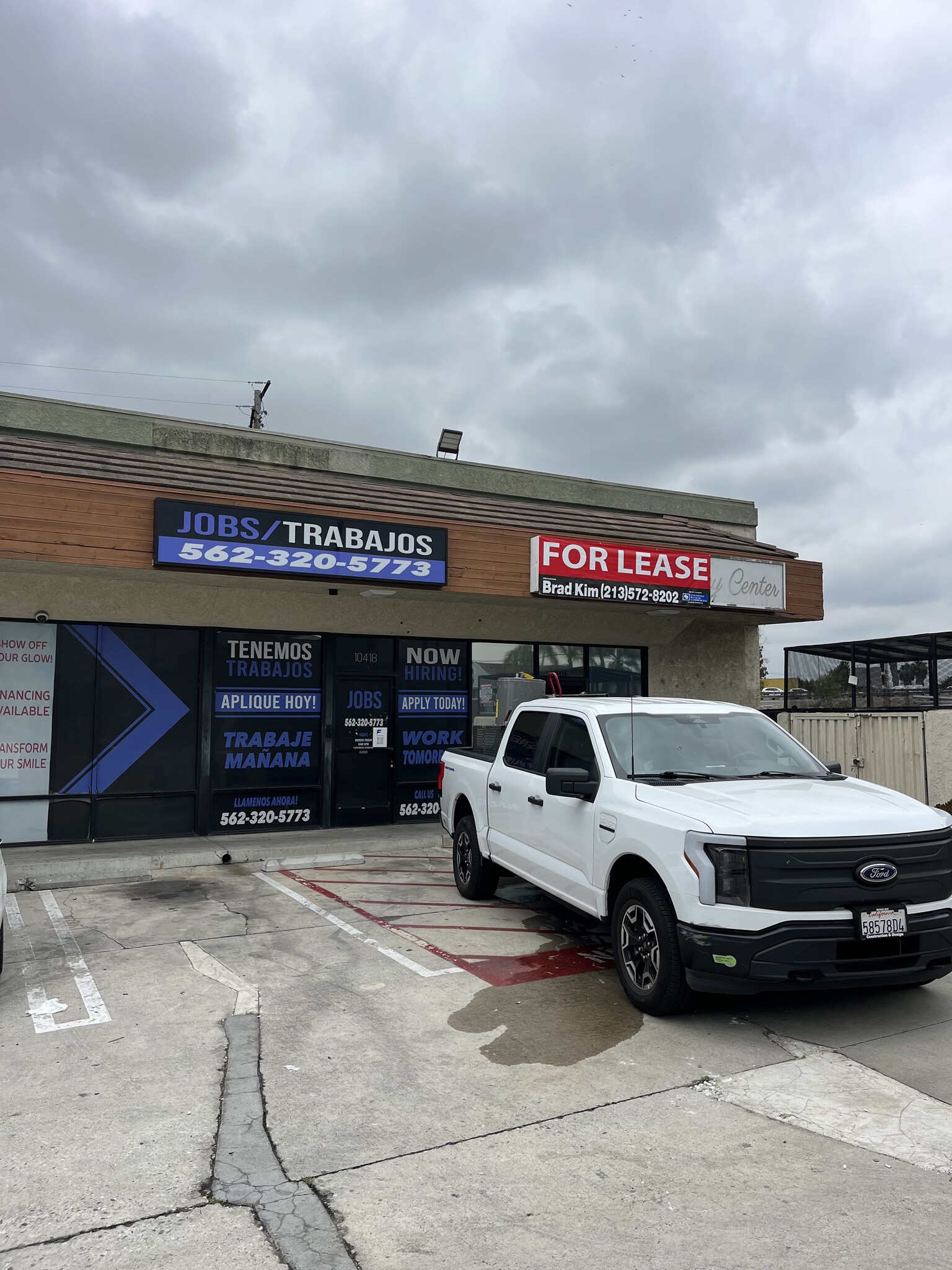 10416-10426 Whittier Blvd, Whittier, CA for lease Interior Photo- Image 1 of 7