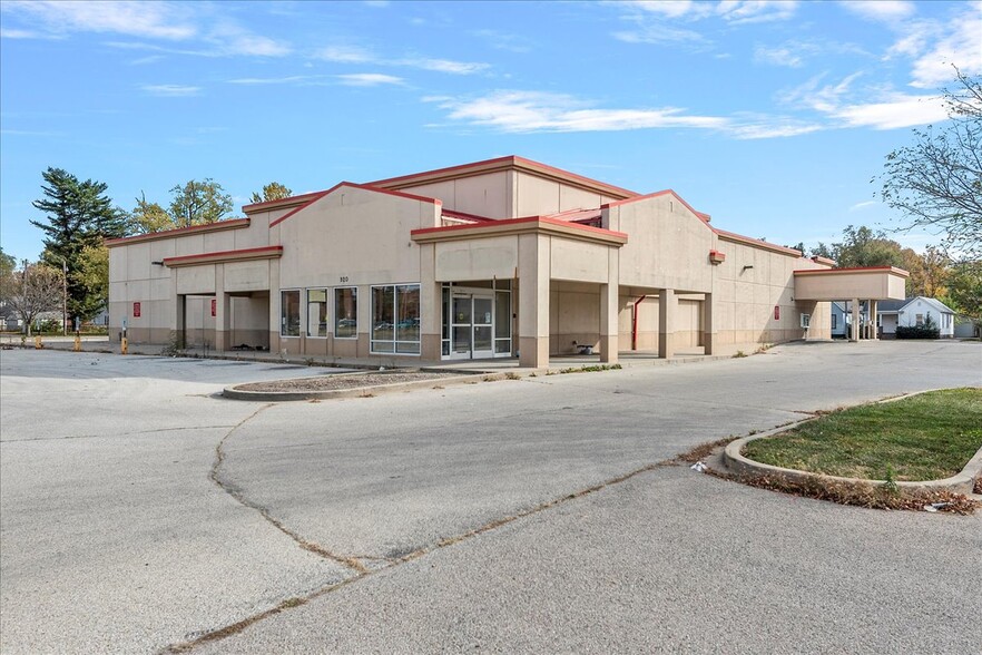 920 E North Grand Ave, Springfield, IL for sale - Building Photo - Image 1 of 19