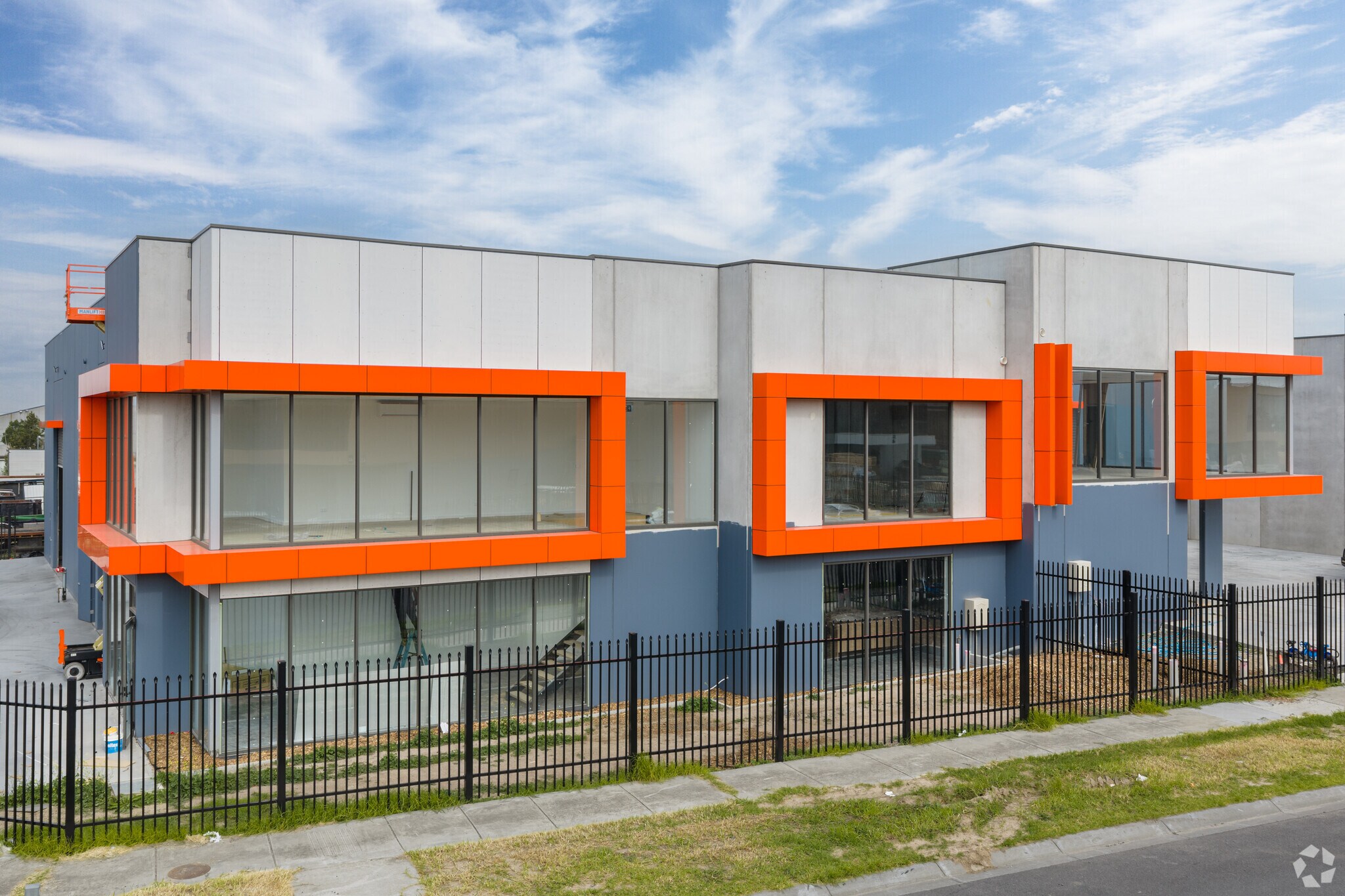 22 Exchange Dr, Pakenham for lease Primary Photo- Image 1 of 5