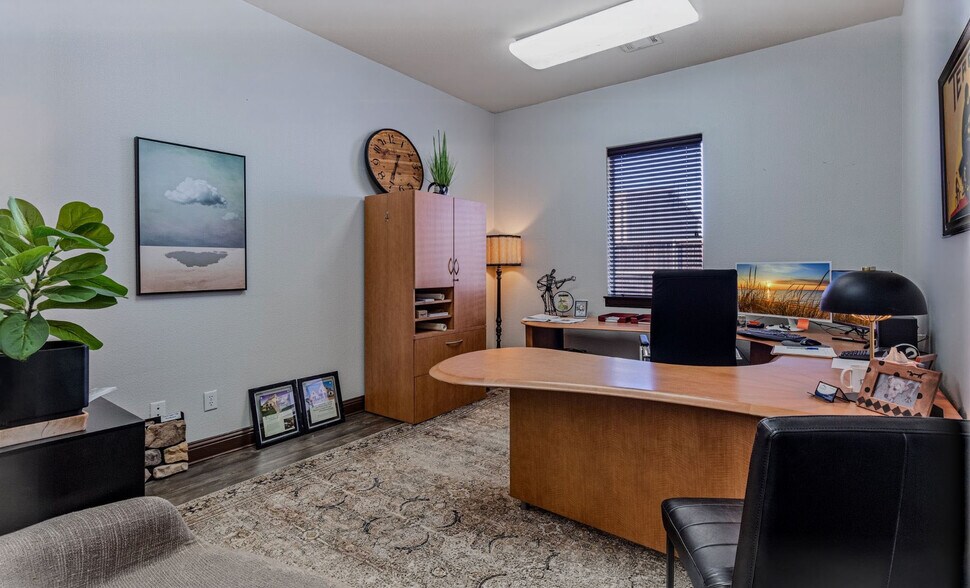 5857 Park Vista Cir, Keller, TX à vendre - Photo du bâtiment - Image 2 de 15