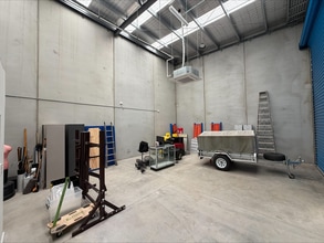 15 Sullivan St, Moorabbin for lease Interior Photo- Image 2 of 6