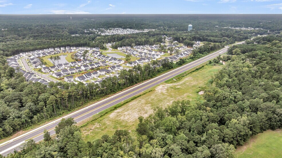 Berlin G Myers Parkway, Summerville, SC à vendre - Photo du bâtiment - Image 3 de 7
