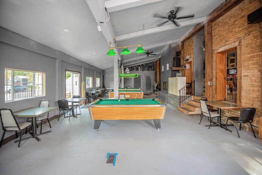 57968 County Road 7, Elkhart, IN à vendre - Photo intérieure - Image 3 de 21