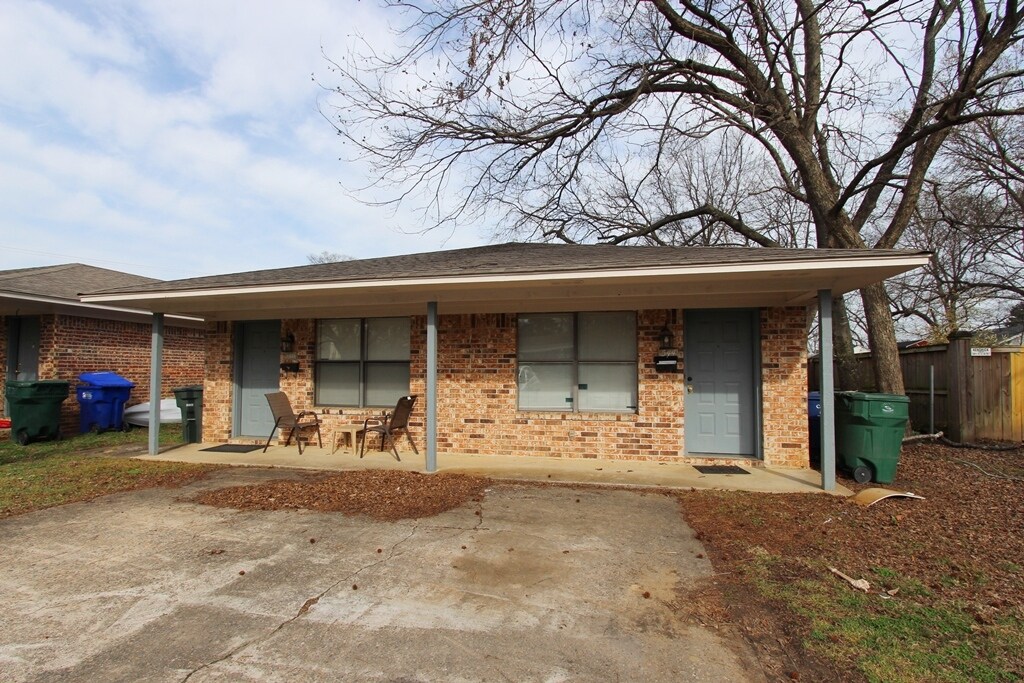 544 Oliver St, Conway, AR for sale Primary Photo- Image 1 of 2
