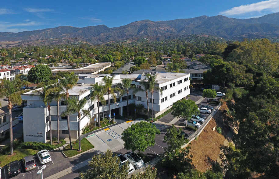 3700 State St, Santa Barbara, CA à louer - Photo du bâtiment - Image 1 de 14