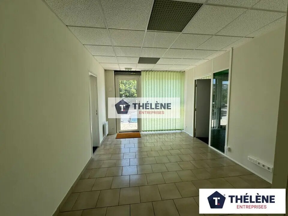 Retail in Montpellier for lease Interior Photo- Image 1 of 11