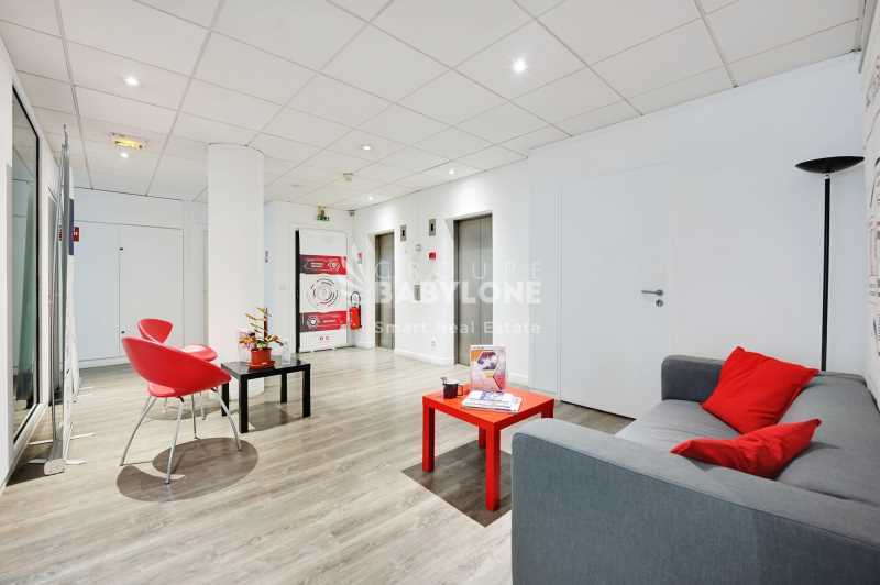 Bureau dans Levallois-Perret à louer - Photo intérieure - Image 2 de 12