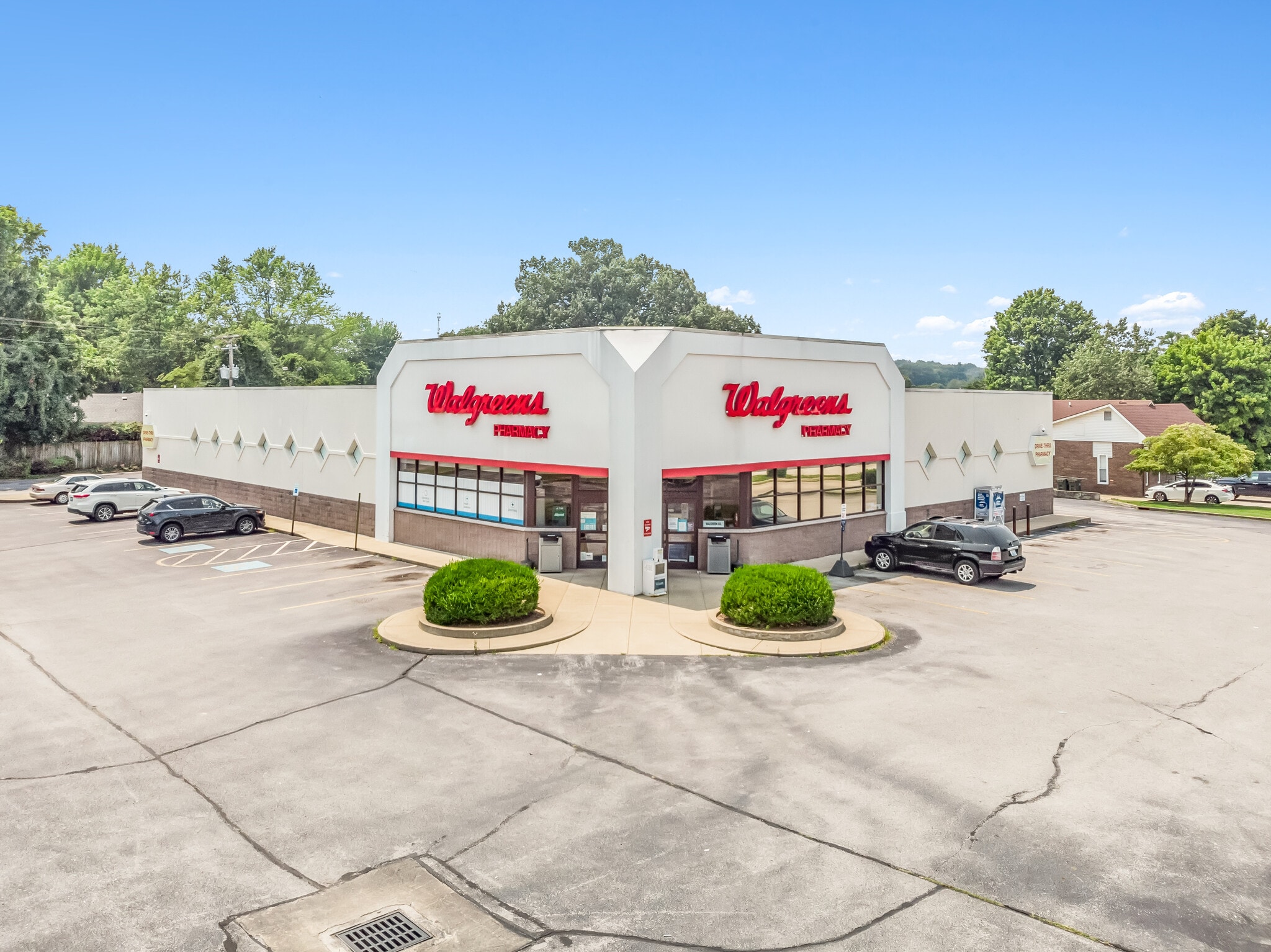 205 W G L Smith St, Morgantown, KY for sale Primary Photo- Image 1 of 7