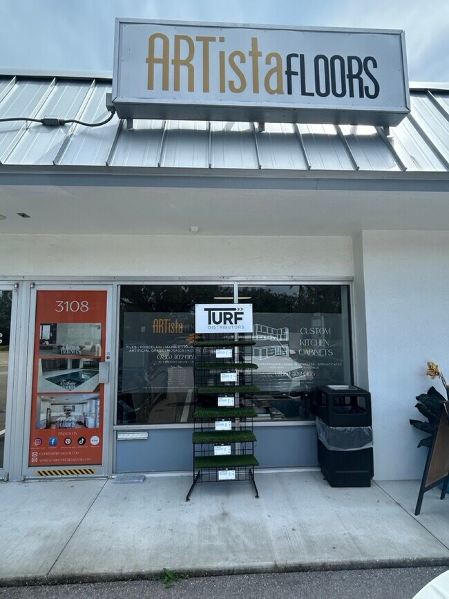 More details for 3100 Tamiami Trl N, Naples, FL - Retail for Lease