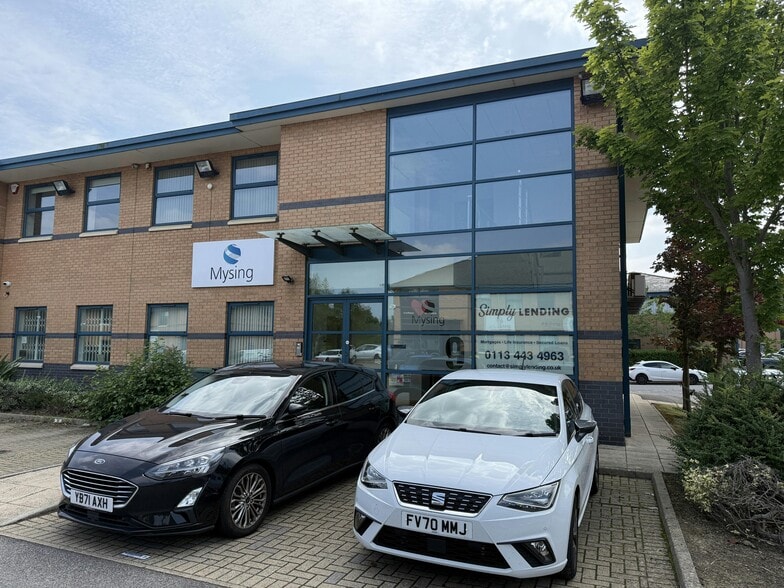 Fryers Way, Ossett for lease - Building Photo - Image 2 of 2