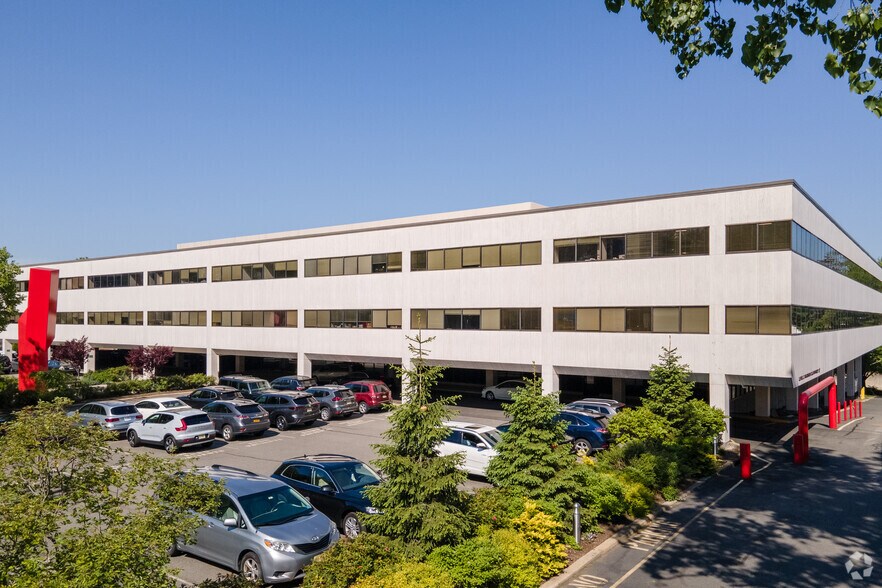 270 Sylvan Ave, Englewood Cliffs, NJ à louer - Photo du bâtiment - Image 3 de 8