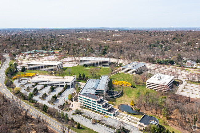 Plus de détails pour 100 Matsonford Rd, Radnor, PA - Bureau à louer