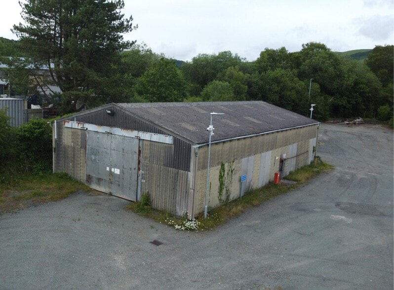 Highways Depot, Llanbrynmair for lease - Primary Photo - Image 1 of 1