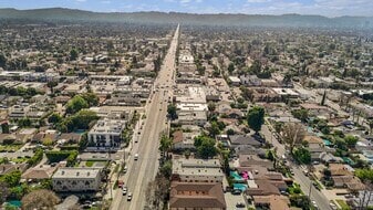 6901 Woodman Ave, Van Nuys, CA - Aérien  Vue de la carte - Image1