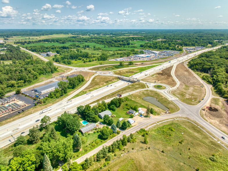 844 Barrett Ln, Jackson, MI à vendre - Photo du b timent - Image 1 de 11