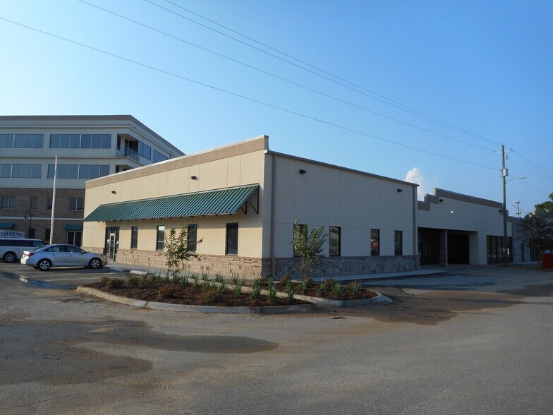 7280 Plantation Rd, Pensacola, FL for lease - Building Photo - Image 1 of 10