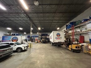 2939-2999 N Powerline Rd, Pompano Beach, FL for lease Interior Photo- Image 1 of 14