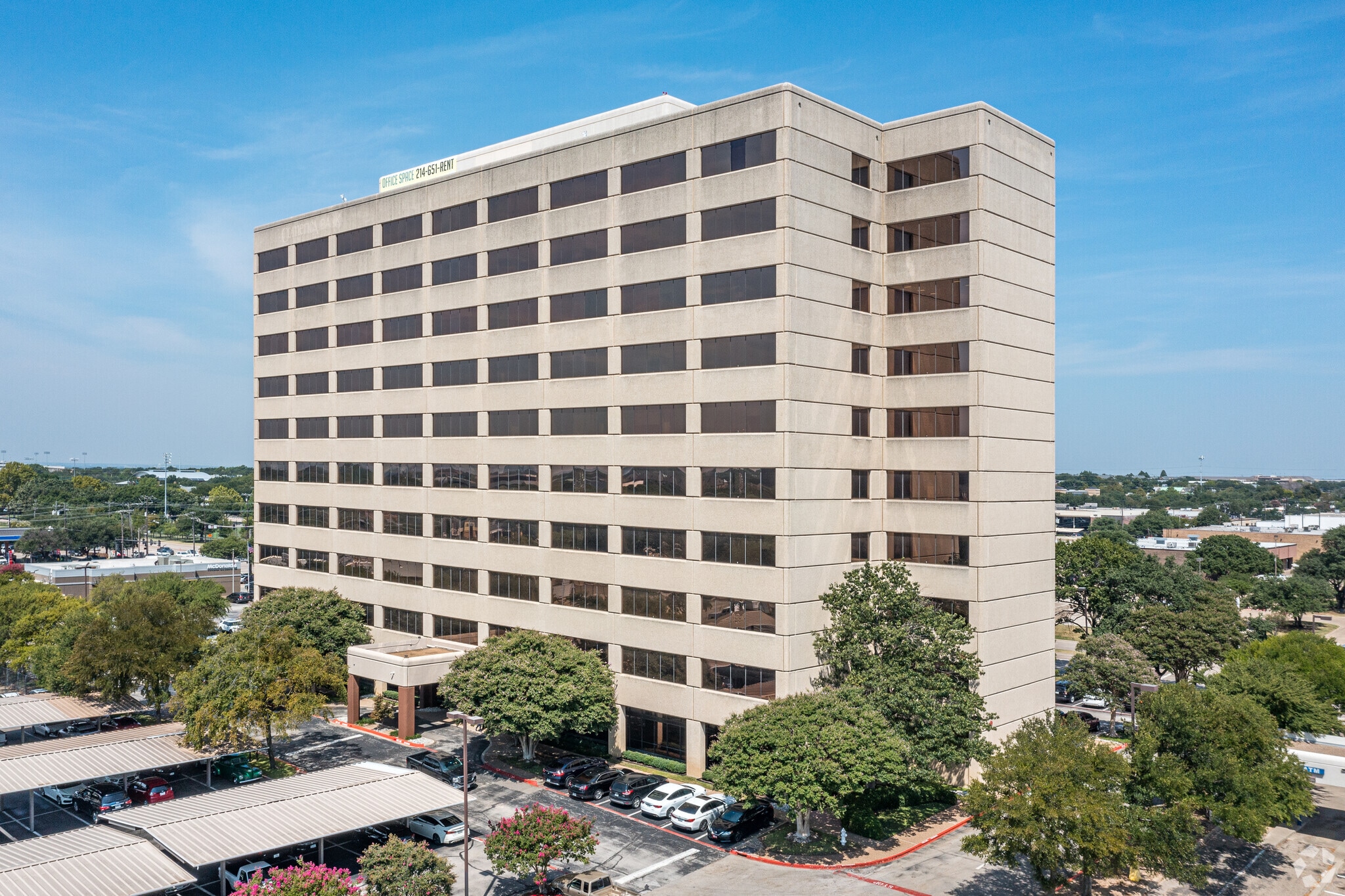 4100 spring valley Rd, Dallas, TX à louer Photo principale- Image 1 de 75