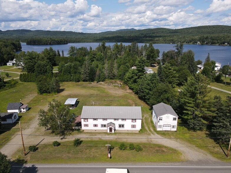 820 Colebrook Rd, Errol, NH à vendre - Photo principale - Image 1 de 15