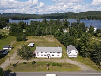Plus de détails pour 820 Colebrook Rd, Errol, NH - Services hôteliers à vendre