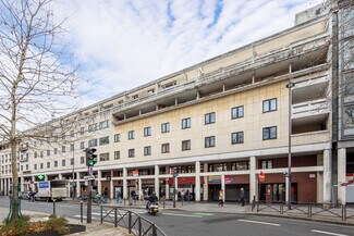 Plus de détails pour 12 Place Lachambeaudie, Paris - Bureau à louer