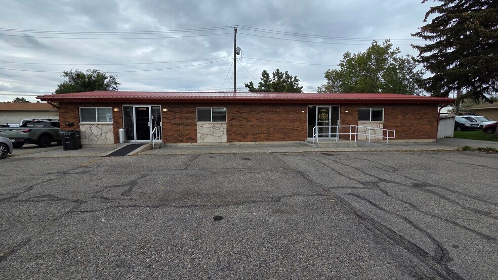 1393 Cambridge Dr, Idaho Falls, ID à louer - Photo du bâtiment - Image 2 de 10