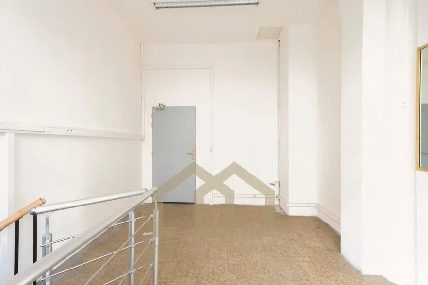 40 Rue Saint-Jacques, Paris for sale - Interior Photo - Image 2 of 6