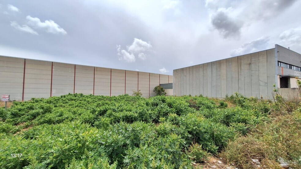 Industrial in NÀQUERA, Valencia for sale - Building Photo - Image 2 of 5