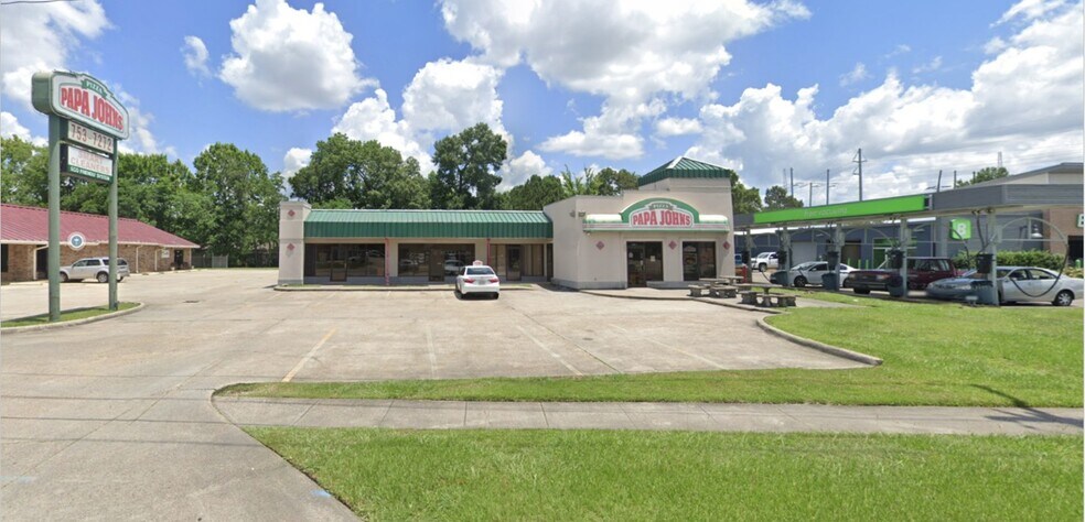 13365 Coursey Blvd, Baton Rouge, LA à vendre - Photo du bâtiment - Image 2 de 5