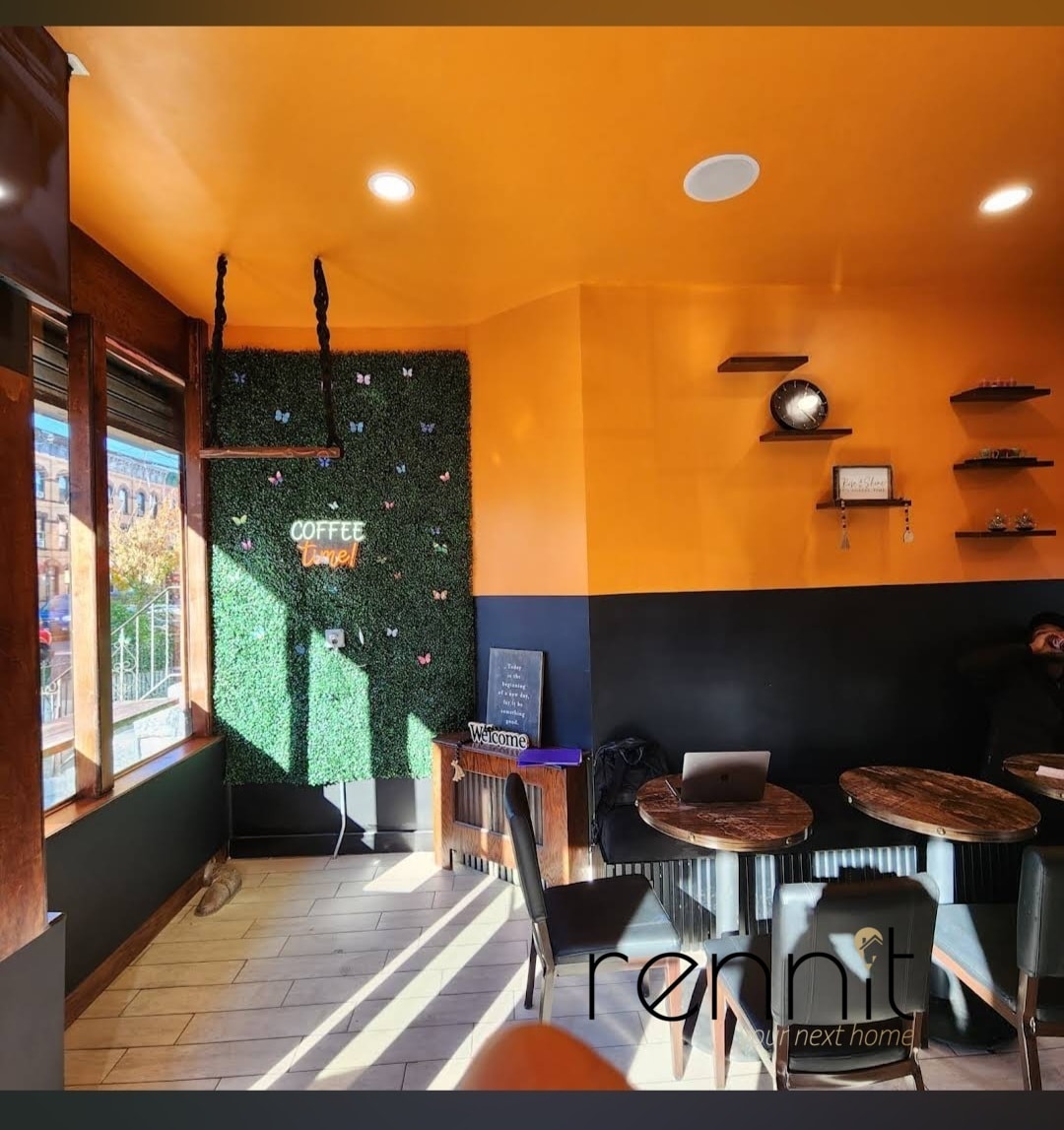 279 Saint Nicholas Ave, Ridgewood, NY à louer Photo intérieure- Image 1 de 13