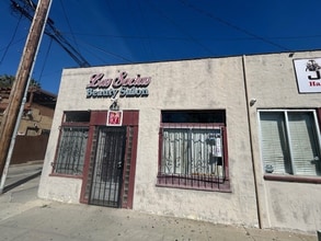213-217 W 21st St, Long Beach, CA for lease Building Photo- Image 1 of 9