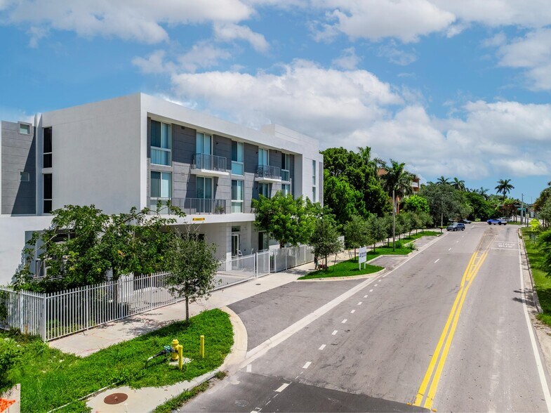 26720 Old Dixie Hwy, Homestead, FL à vendre - Photo du bâtiment - Image 2 de 24