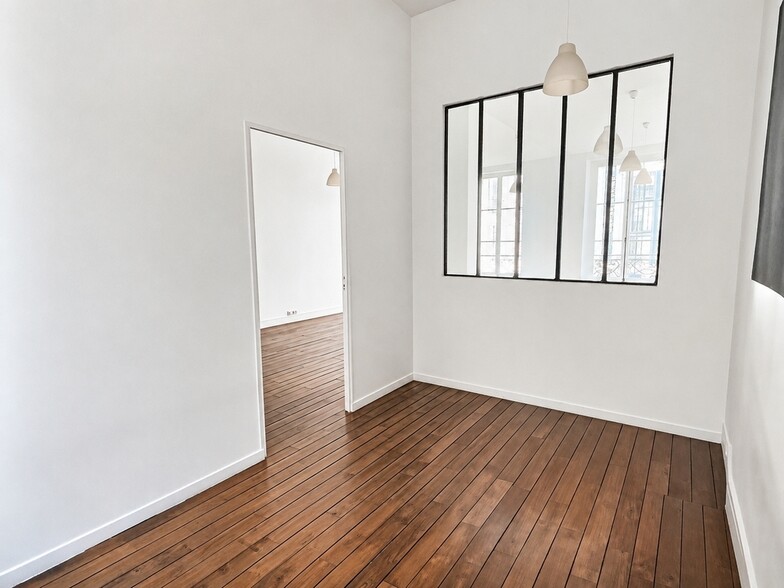 67 Rue D'Aboukir, Paris for lease - Interior Photo - Image 3 of 3