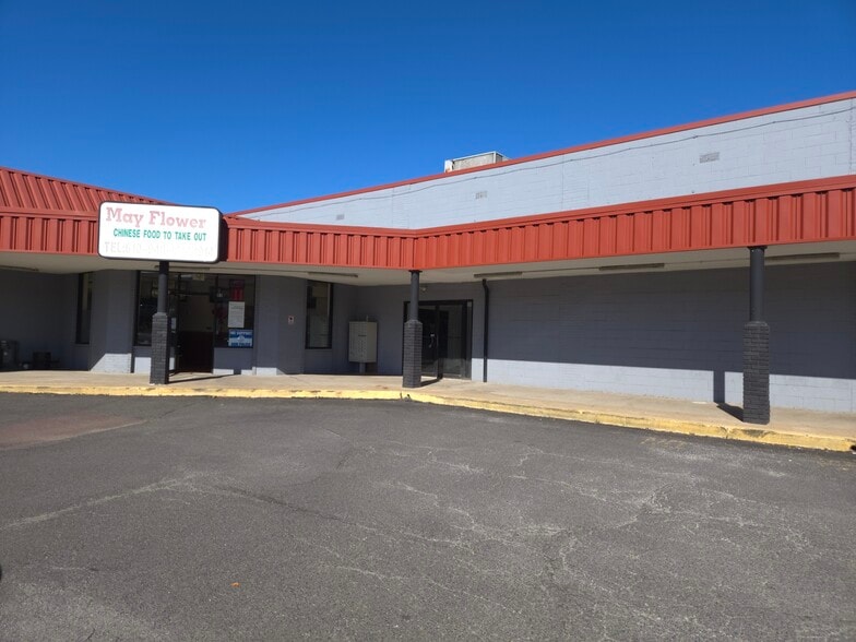43 E Bridge St, Spring City, PA for lease - Building Photo - Image 2 of 19