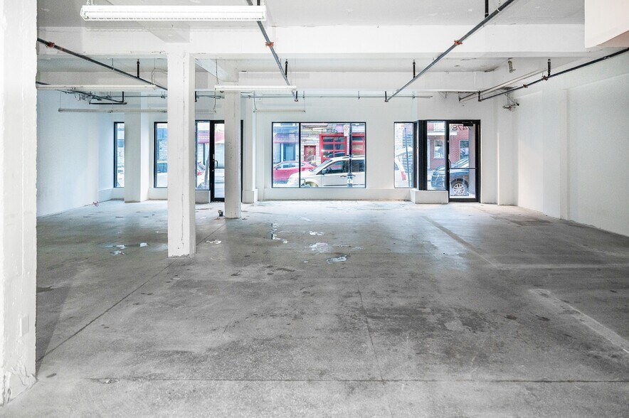 7472-7480 Rue Saint-Hubert, Montréal, QC à louer - Photo du bâtiment - Image 1 de 17