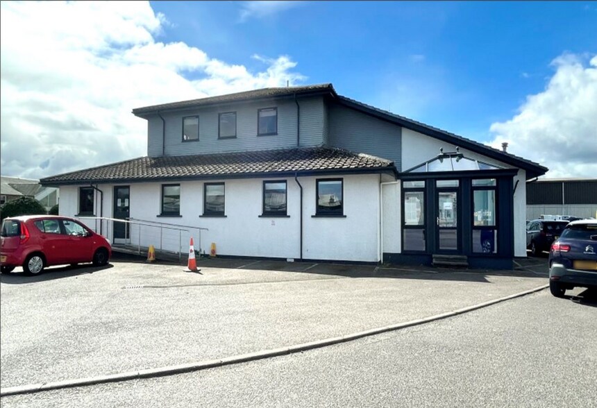 12-14 Seafield Rd, Inverness à vendre - Photo du bâtiment - Image 2 de 7