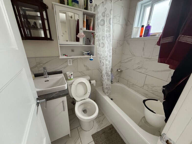 8844 Rue Waverly, Montréal, QC à vendre - Autre - Image 3 de 7