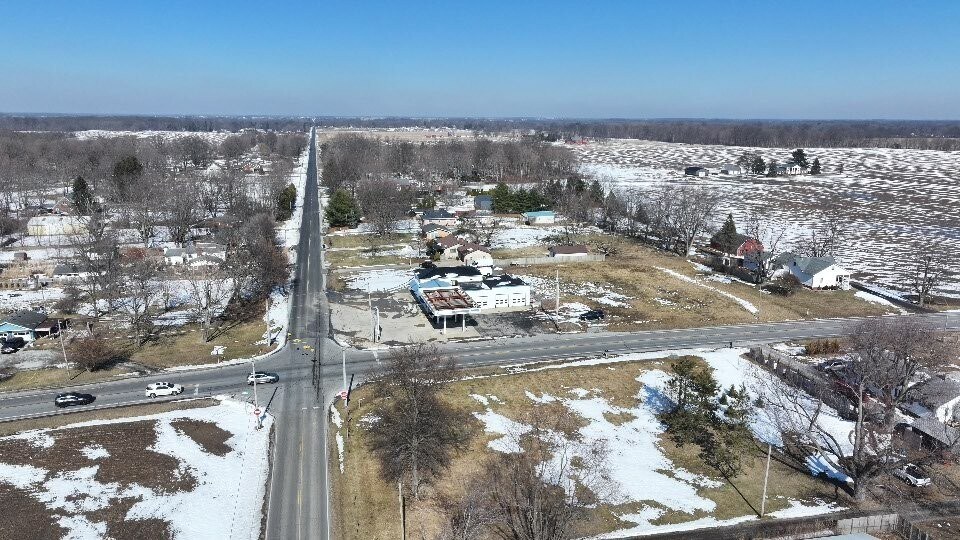 5982 W State Road 32, Anderson, IN à vendre - Photo du bâtiment - Image 2 de 16