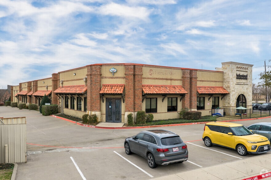3032 E Hebron Pky, Carrollton, TX for lease - Building Photo - Image 2 of 3