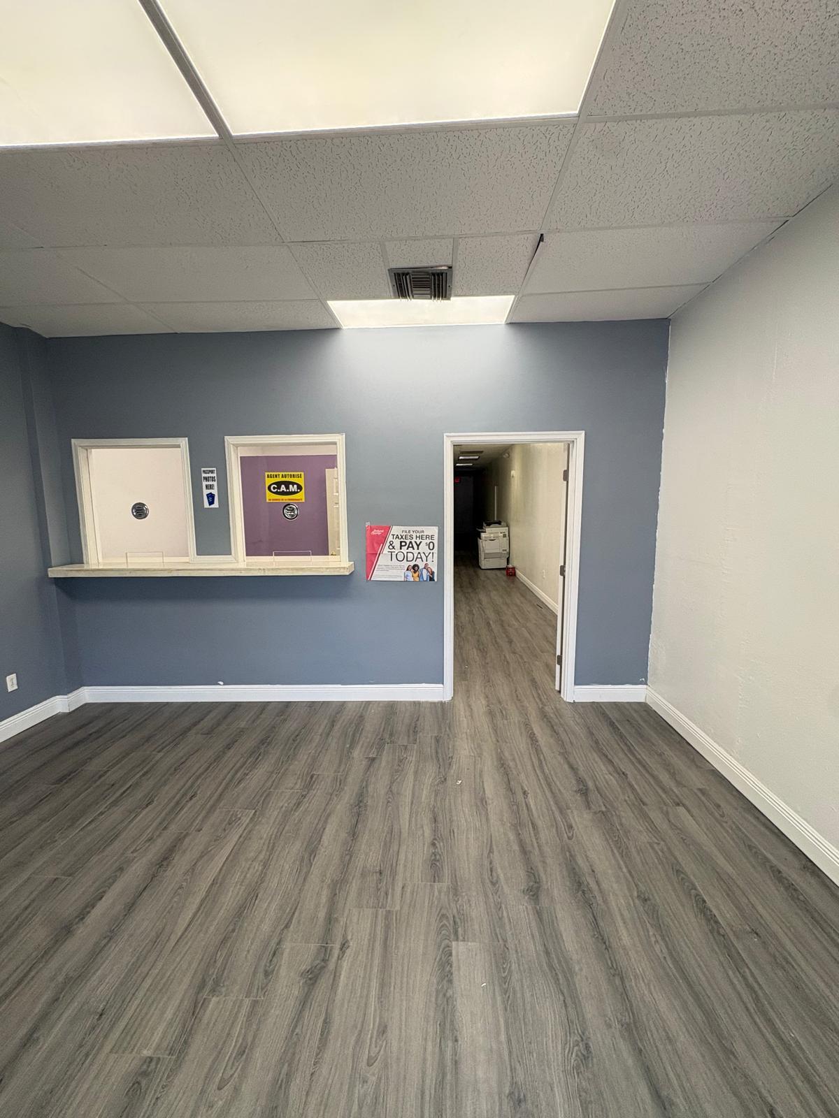 5424-5464 N University Dr, Lauderhill, FL à louer Photo intérieure- Image 1 de 8