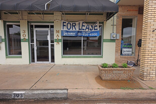 303 E Main St, Humble TX - Loft