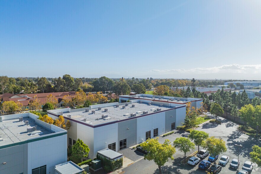 35465-35475 Dumbarton Ct, Newark, CA à vendre - Aérien - Image 3 de 11
