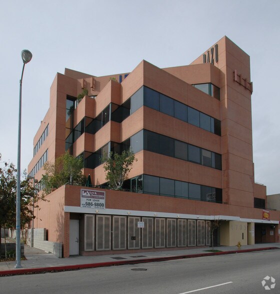 4705 Laurel Canyon Blvd, Studio City, CA à louer - Photo du bâtiment - Image 2 de 8