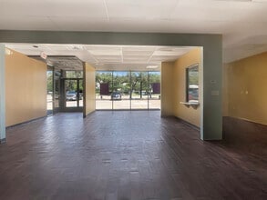 4010 W 15th St, Plano, TX à louer Photo intérieure- Image 2 de 7